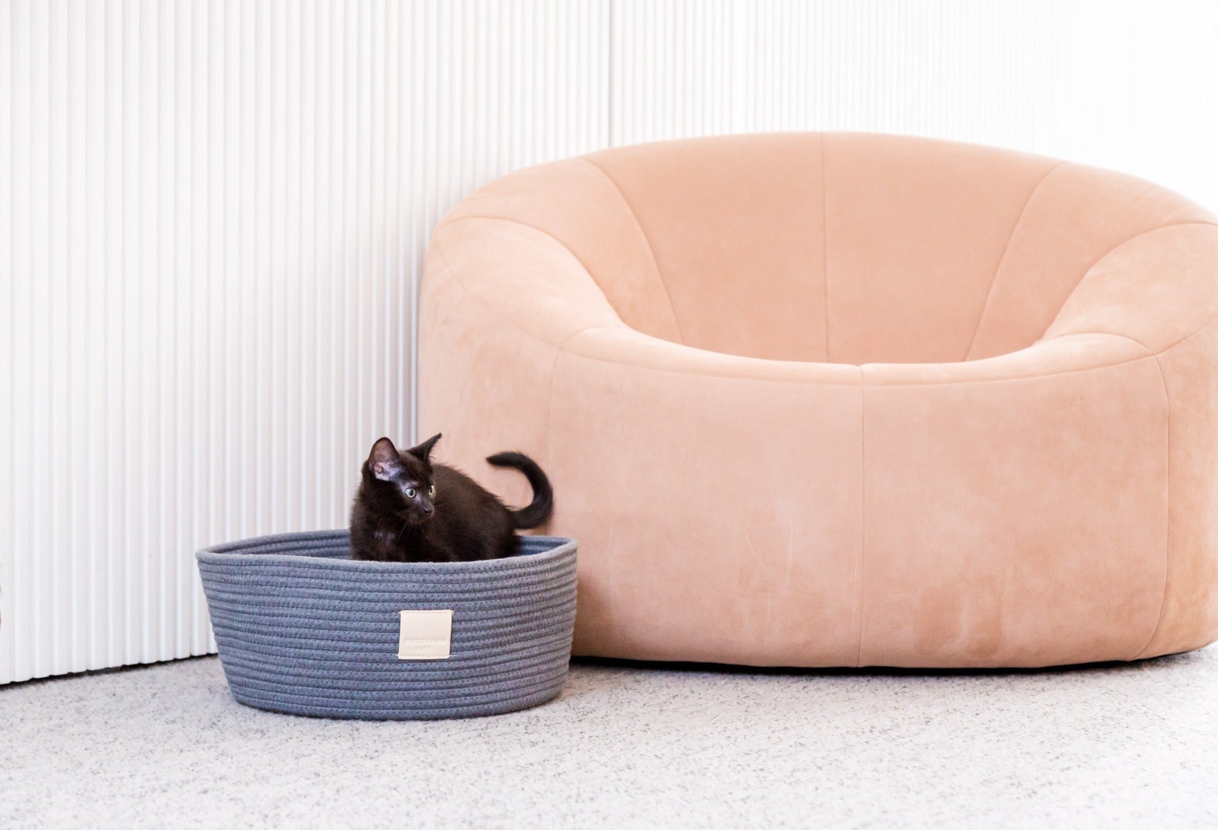 FuzzYard Life Rope Pet Basket Bed - Slate Grey