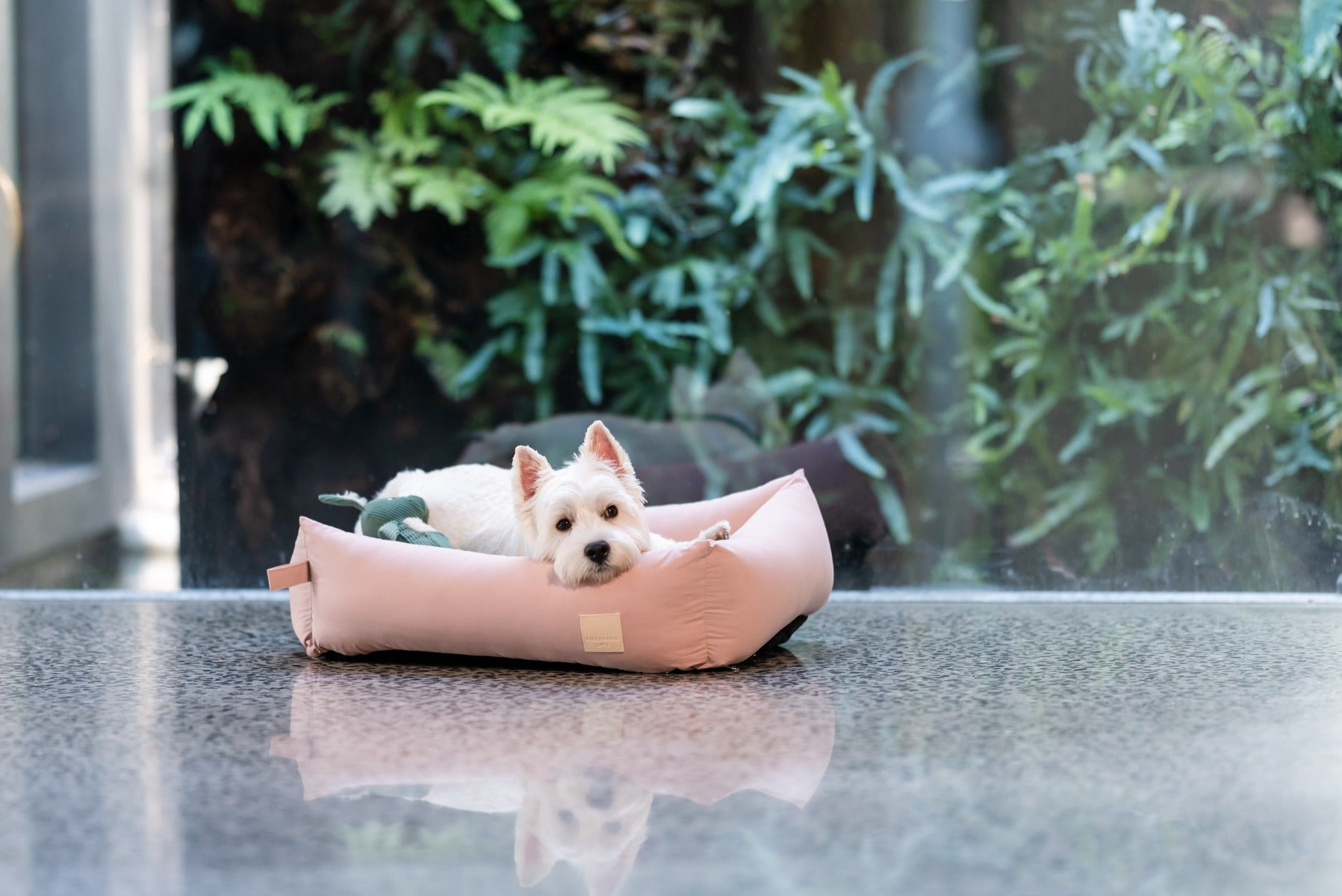 FuzzYard Life Bed - Cotton pet Bed - soft blush
